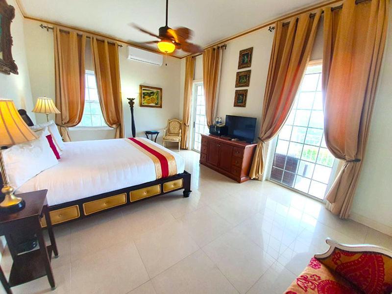 Ocean West Boutique Hotel Nassau Eksteriør bilde